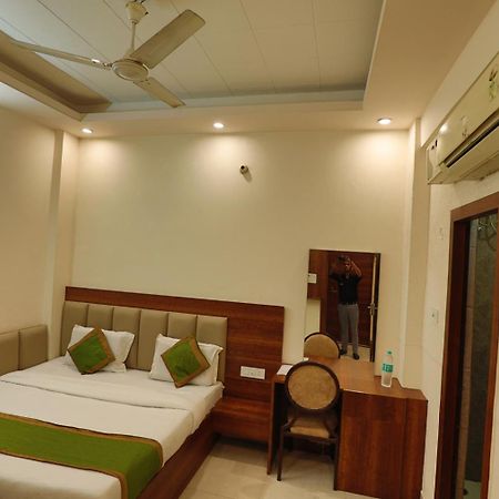 Hotel Haridev Roorkee Extérieur photo