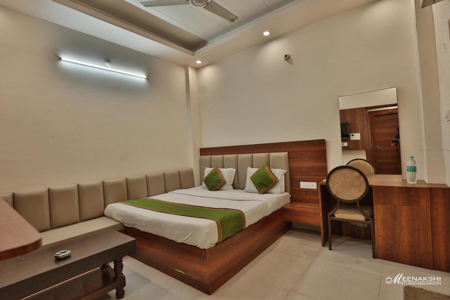 Hotel Haridev Roorkee Extérieur photo